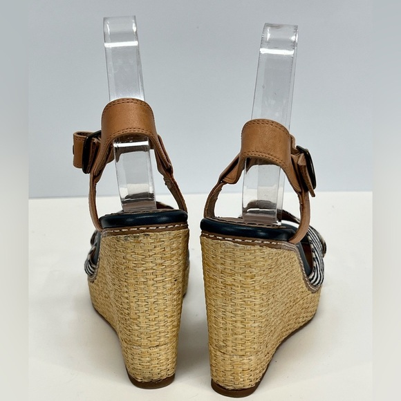 SPLENDID Tan with Blue and white stripe wedge sandals size 7. - Picture 4 of 8